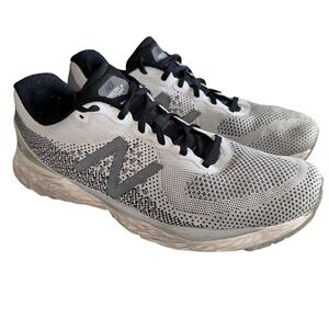 New Balance Men’s Running Shoe Size 12 Knit Gray Aluminum Black Comfy